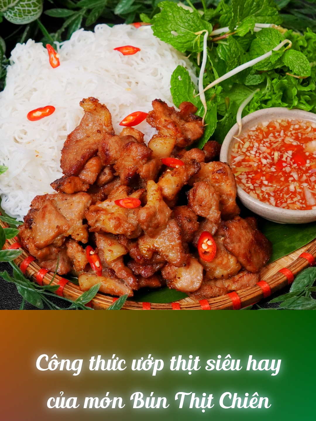 BÚN THỊT CHIÊN món ăn lạ miệng, thơm ngon cho dịp cuối tuần #monngon #monngonmoingay #bepnhagiang #bunthitchien © Bản quyền của video này thuộc về Origin Media SJC © The copyright of this video belongs to Origin Media SJC