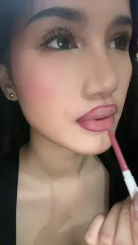 NEW MATTE COMBOOO THAT I LOVEEEEE lip liner from squad in 