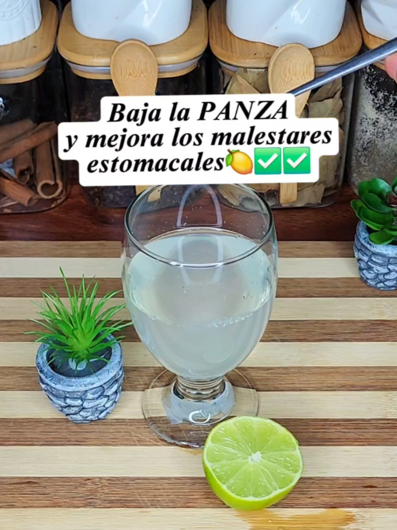 Baja la panza y elimina el mal estar estomacal . #TipsNaturales #Receta #remedioparalagarganta #remedio #recetacasera #bajardepesonatural 