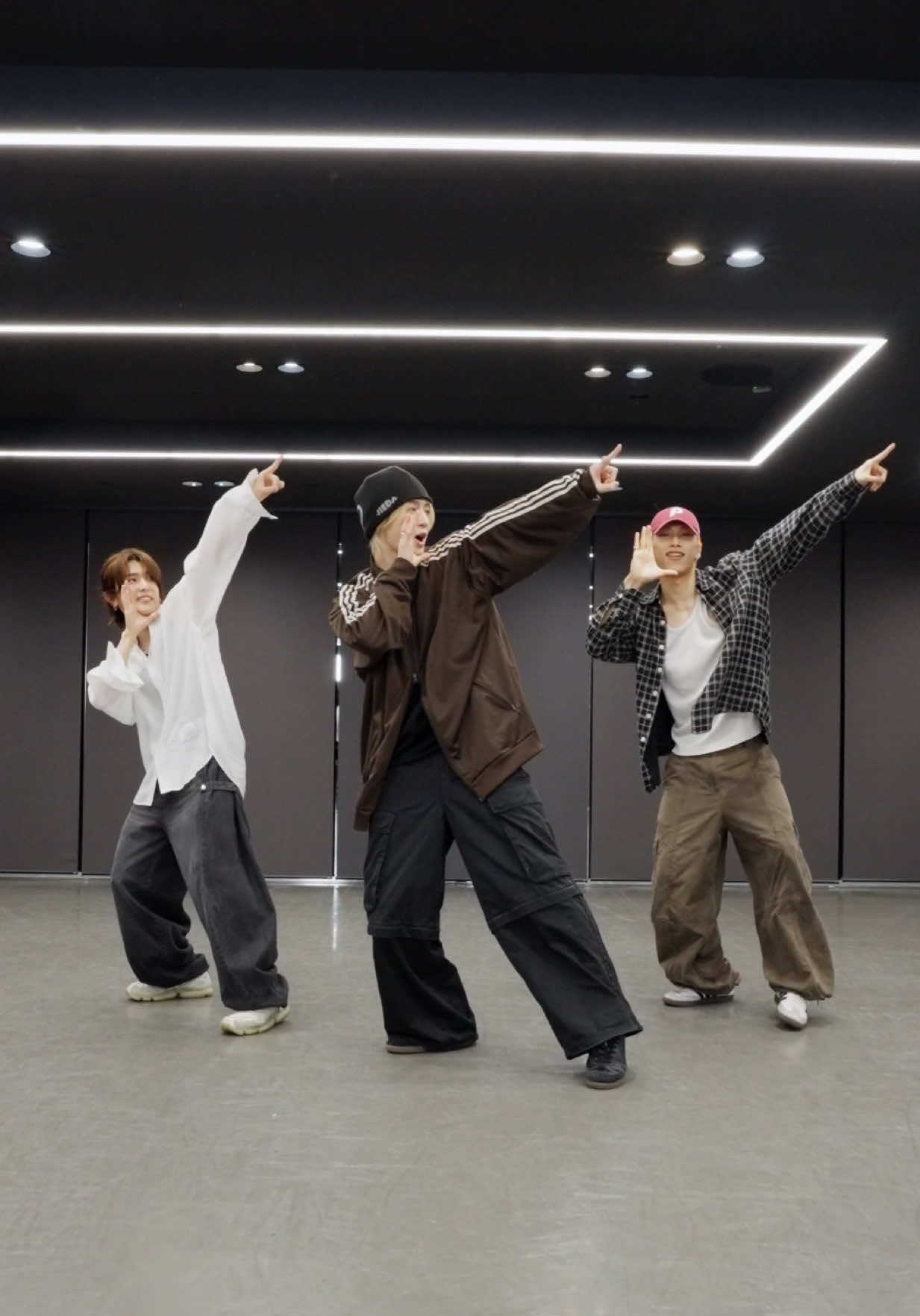 #INI | 'Party Goes On' #RIHITO × #YUDAI × #HIROMU #王様のブランチ #池﨑理人 #佐野雄大 #髙塚大夢 #INI_Party_Goes_On #NewMusic