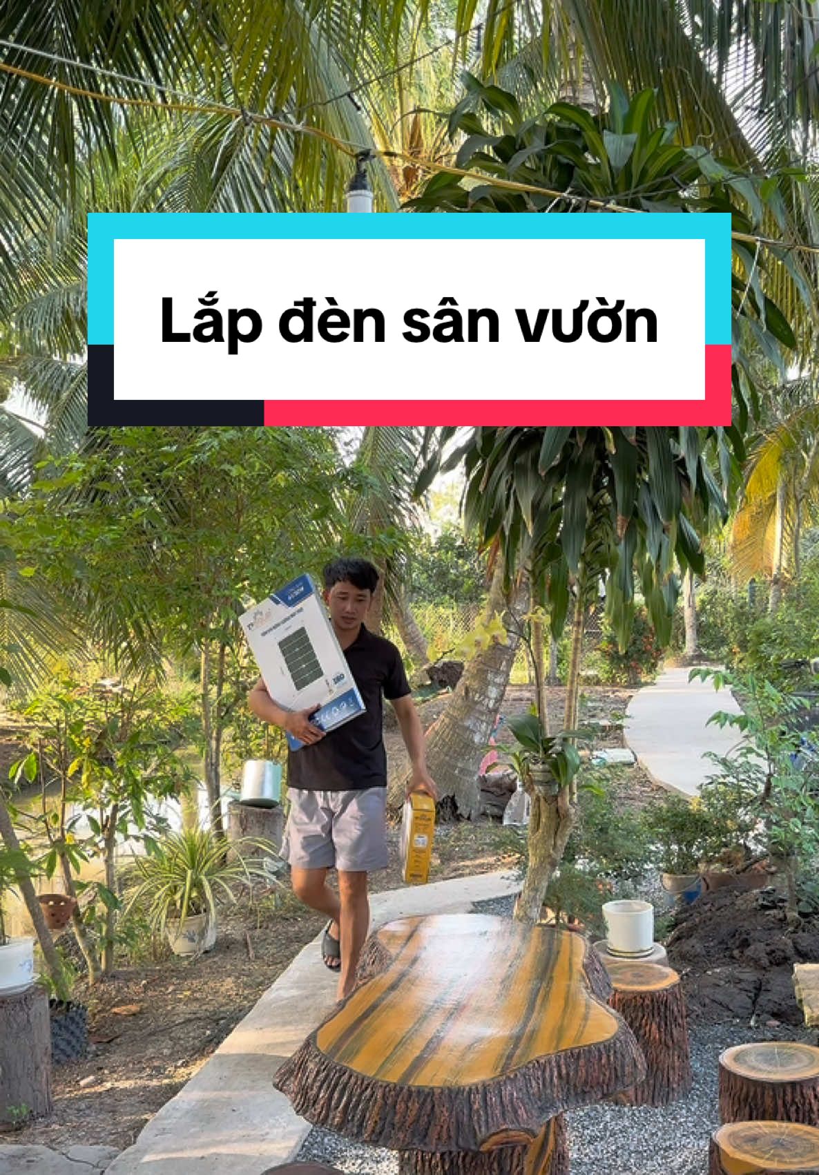 Lắp đèn sân vườn, Đèn Pha Năng Lượng Mặt Trời TP Solar Công Suất 200W#nguyenhuuphu63 #mientay #xuhuong #dennangluongmattroi 