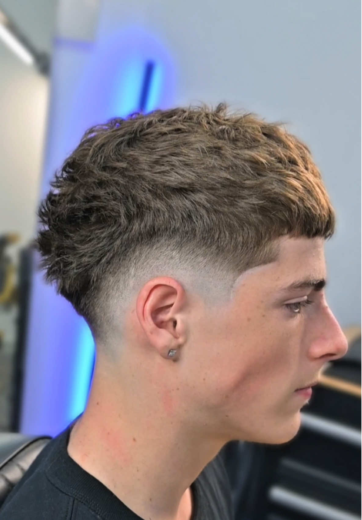 LONG BUZZ CUT 💫 MELBOURNE, au 🔗 in bio to book appointment  #melbournebarber #buzzcut #melbourne  #transformation 