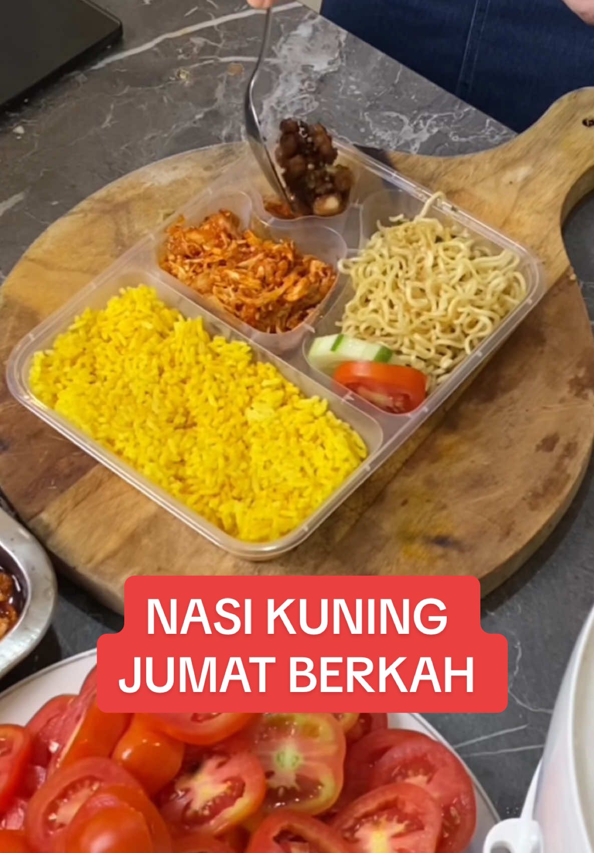 JUMAT BERKAH nyenengin diri nyenengin orang pokok nya yaa seneng aja… apa yang bikin seneng dan adem. lakukan… soal rejeki insyaallah Allah akan ganti lebih”  sehat selalu anak istri dan keluargaku…. 