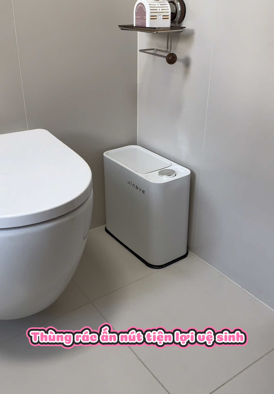 Thùng rác ấn nút tự động tiện lợi  #thungrac #thungracthongminh #thungractudong #TH✿ #giadungtienich 
