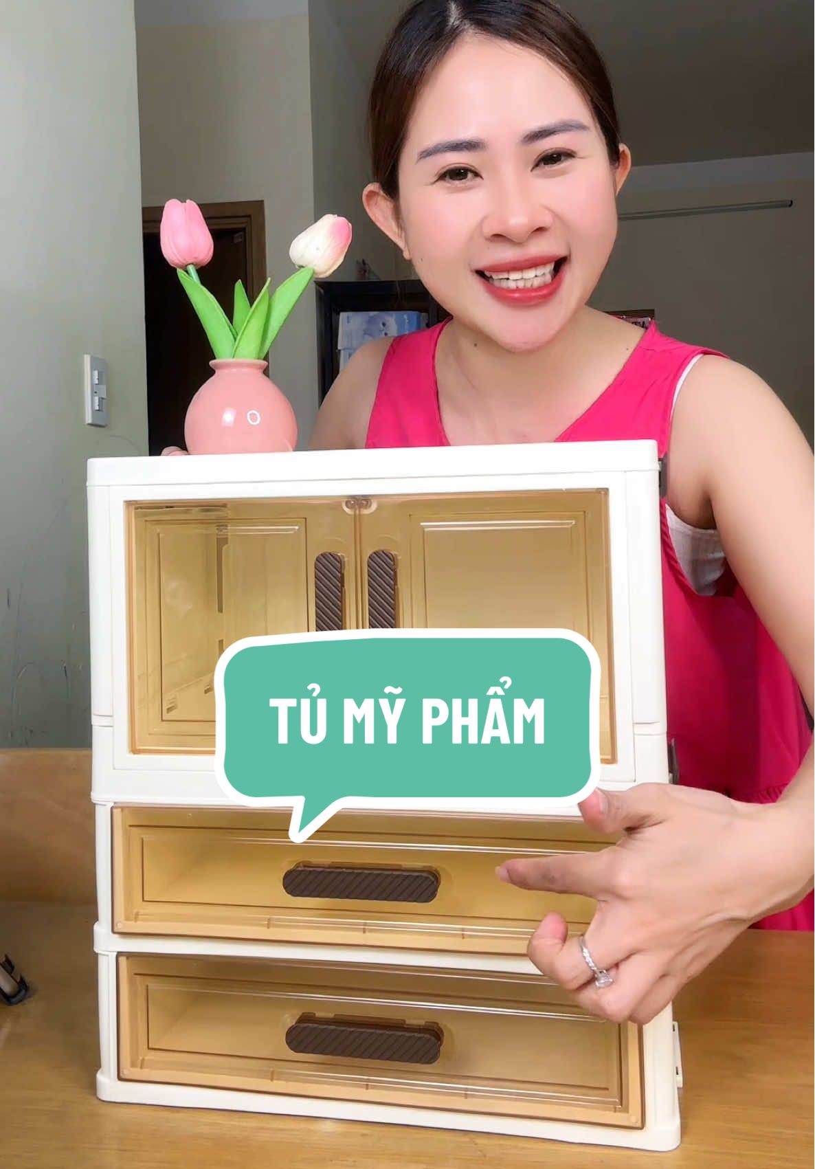 Trả lời @🍀Hướng nội thích la cà🍀 【Rộng 32】Derorice Tủ gấp trong Suốt Đựng mỹ phẩm hay làm tủ đựng thuốc GĐ hợp lý mà còn đẹp nữa mn. Dg trong ctrinh trợ giá mn tranh thủ ạ #tumypham #tumyphamdeban #tudungmypham #tunhuadailoan #tunhua #tunhuadungmypham #tudungthuocgiadinh #tủ #tudeban #xuhuong #dieumini93 