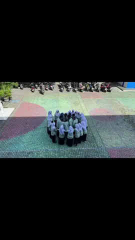 yah bentar lagi lulus…😥😥#fypシ゚ #n#nine_classs91 #smpn1mauktanggerang #moots? #trend #menarilahdanterustertawa #mutermuter #foryoupage #4upage #fyppppppppppppppppppppppp 