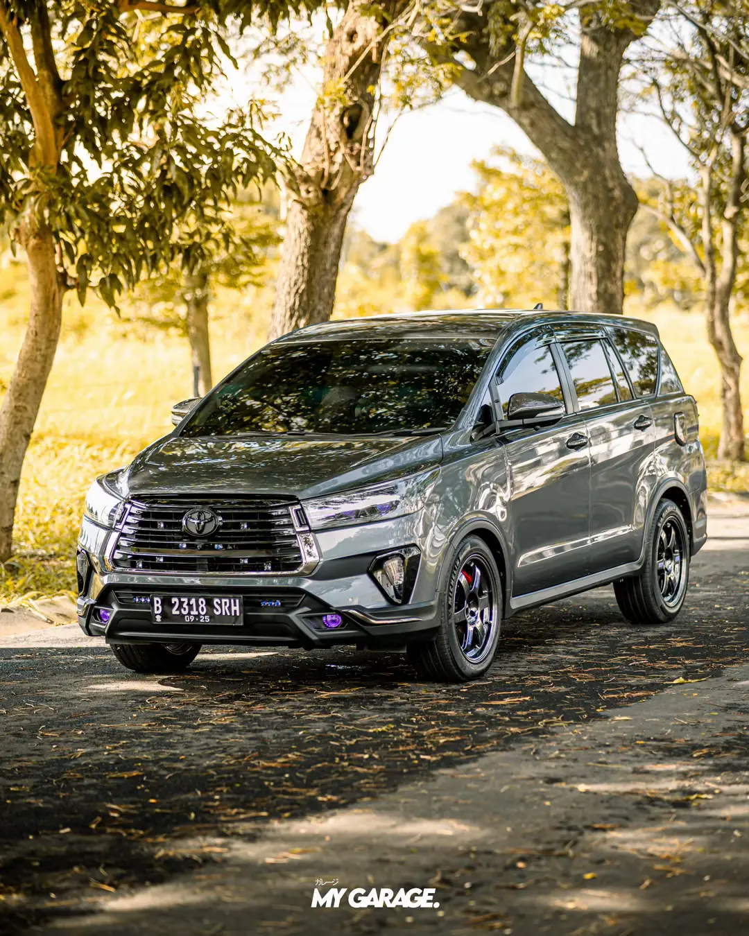 Bismillah DIJUAL Santai Toyota Innova Reborn Diesel 2.4 2020 Type G TRD Upgrade Venturer Facelift Pajak On 9-2025 Stnk + Stnk Bpkb Faktur Semua Lengkap Kunci 2 Transmisi MATIC Km 80rban Full Service Record  Dokumen Mobil Tangan Pertama Oli baru ganti bulan Maret 2025 Filter solar baru ganti bulan Maret 2025  *List Variasi Barang Yg Nempel Di Mobil* : -Headlamp FULL SABER Devil RGB Matrix -Foglamp Hyperion Devil RGB Matrix -Mini projie 5 Pasang SABER -Nano chating 4 Layer ( Baru Bulan Februari ) -Kacafilm Blackphantom ( Bener Bener Anti Panas Asli ) -Anti karat Kolong ( Plingkut ) -Headunit By NAKAMCHI Legend Pro MKII 9 + Kamera 360 -Sub Power -Perdam Suara 4 Pintu, depan mesin dan 4 roda  Karpet dasar kulit Bahan Microfiber ( kotor gampang tinggal elap ) -Spion retrack venturer -Remap Popcron -Panel dotrim Interior Upgrade Venturer  -Kulit Jok bahan Microfiber -Stir kulit bahan Microfiber  -Knalpot ALPINO Full System -Shock Profender  -Loweringkit Per Tein   -Pipa Intercooler By BRD -Pipa Filter By FLEX  -Filter Udara Racing By K&N -Velg TE37 Black Chrome ( Baru beli ) bulan februari 2025  -Ban Michelin Primacy tahun pembuatan 14-desember-2024 -Stoplamp Variasi model Juventus -Upgrade Bumper + bodykit Venturer Facelift -Ambient light 4 pintu & dotrim panel -Perdam kap mesin merek AFTEG -Modul matrix 16 chanel By UPS WAYMAKER -Mufler Drag By Modplus  -Nozzle PHC 03  -Cober radiator By HPD  -Cover Kunci aki By HPD -Baut Heng Thailand ada beberapa beberapa di mesin -BBK Brembo CTSV 6 Pot -Boosmeter Turbo -Karpet Mangkok By RHINO  Modif Habis 150jt-+ #innova #reborn #diesel #fyp #jualinnova #forsale #innovarebornmodifikasi #innovamodifikasi #innovamodif 