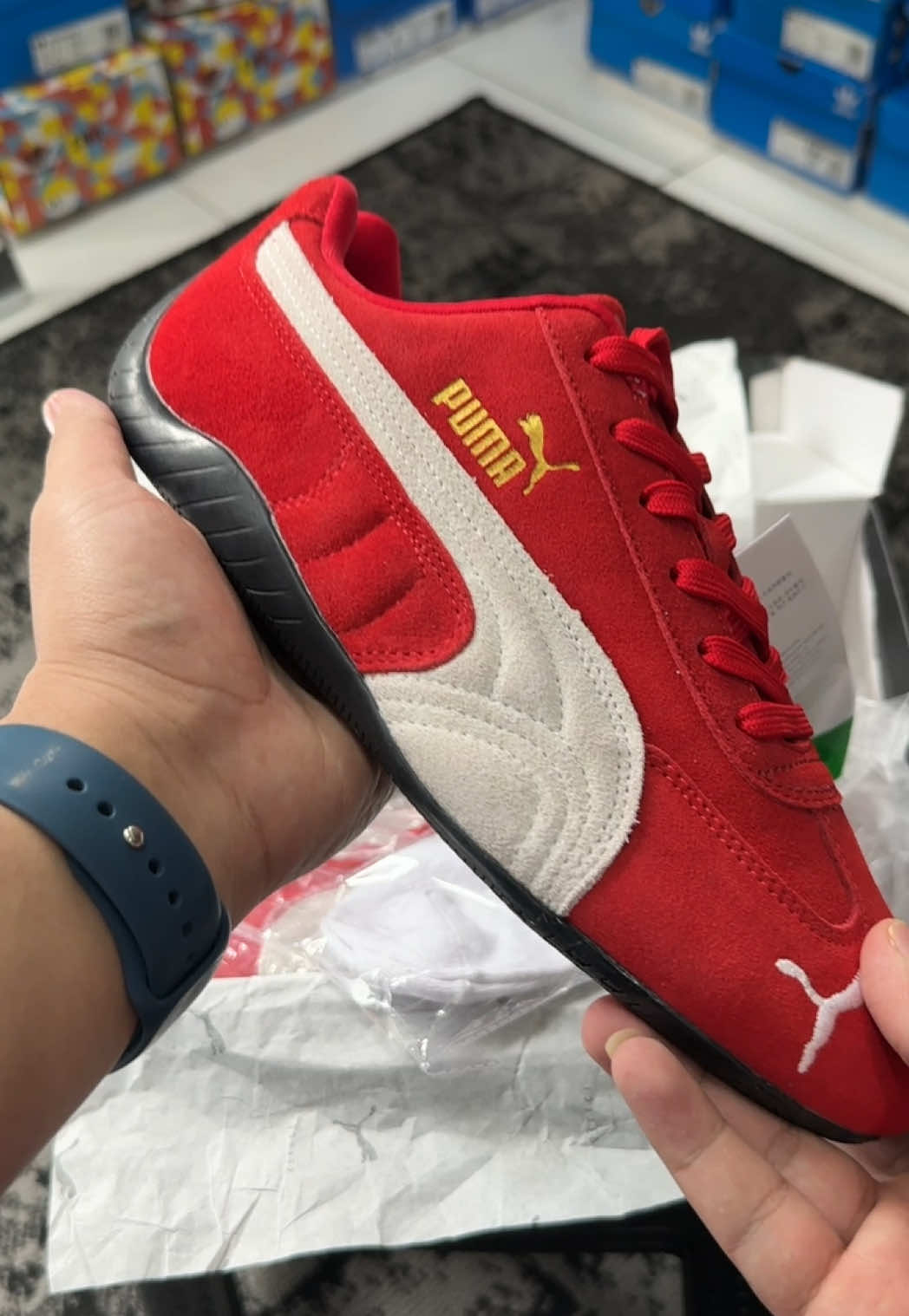READY STOCK!! Detail slide Foto SPEEDCAT RED F ( GELEMBUNG ) Available sz :37.38.39.40.41.42.43.44 Harga Normal : DM Harga Promo: DM admin ig -New Baru  BNIB ( tidak menjual second) 📦 INFO & ORDER : 🏦TOKO OFFLINE: - kunjungi toko kami di Jl turangga Timur No 8B Kota bandung ( Toko sepatwo7) 🌐ONLINE ORDER: - Wa : 081476640928 - tiktok: Sepatwo7 - shopee: Sepatwo7 Operasional toko: Setiap hari, Jam 11.30 - 22.00