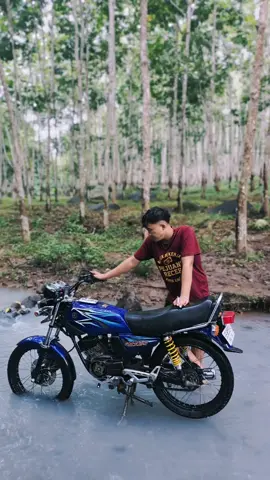 wutt wutt wutt                                     #rkkingindonesia #strywarxking #lampungpesawarankedondong