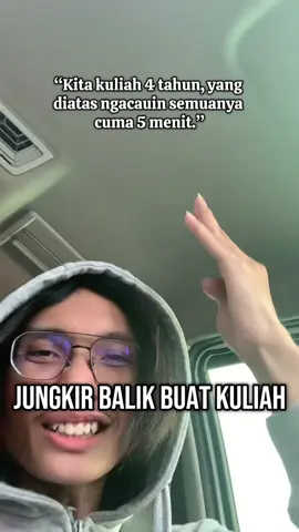 Yang hidupnya makin kacau padahal udah kuliah mati-matian, sini ngumpul