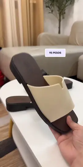 Mukhang mamahalin pero 95 pesos lang yan 😍 #sandalsforwomen #sandals #womensandals #affordablesandals #viral 