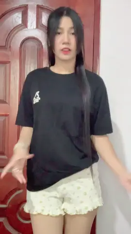 ဟော လာပီဗျာ🍑#tiktokmyanmar #foryou #❣️hein❣️ #foryoufypシ #uတို့ကောင်မလေး❣️ 
