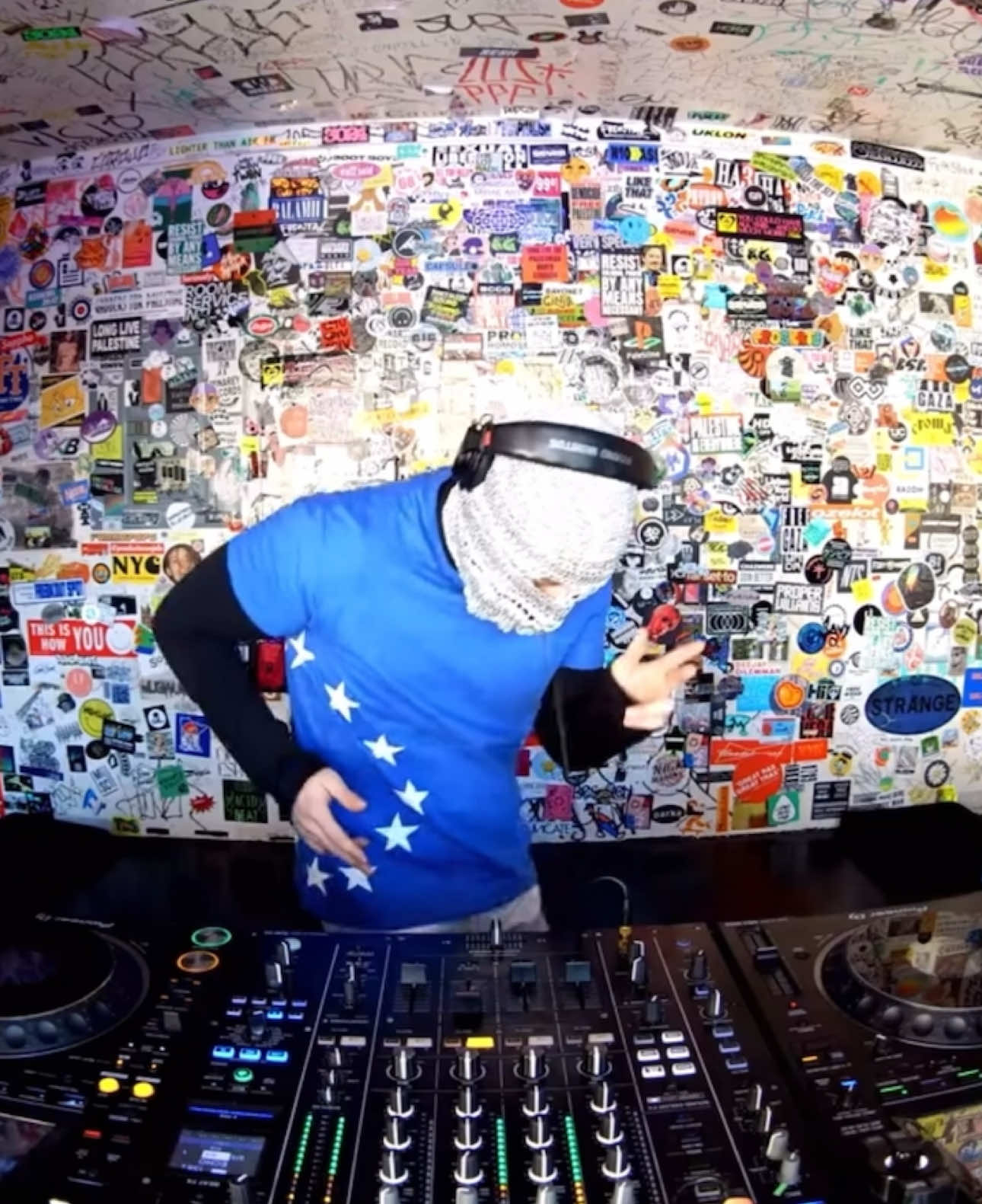 nusar3000 x @thelotradio  a ella le gusta mi 🐝🐝🐝 Aguantee Pablito Lescanoo #cumbiavillera #damasgratis #dj #nusar3000 #Cumbia #argentina @pibito cumbiero #thelotradio 