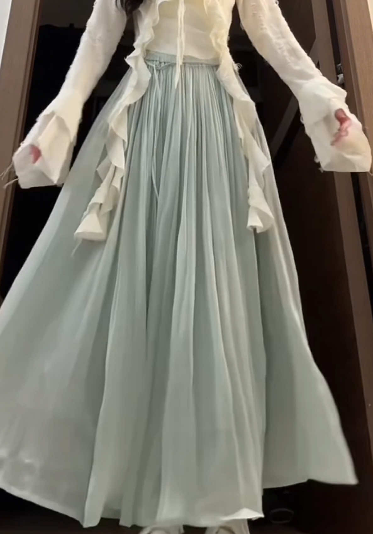 #phốiđồvớichânváy #phốiđồđẹp #outfitxinh 