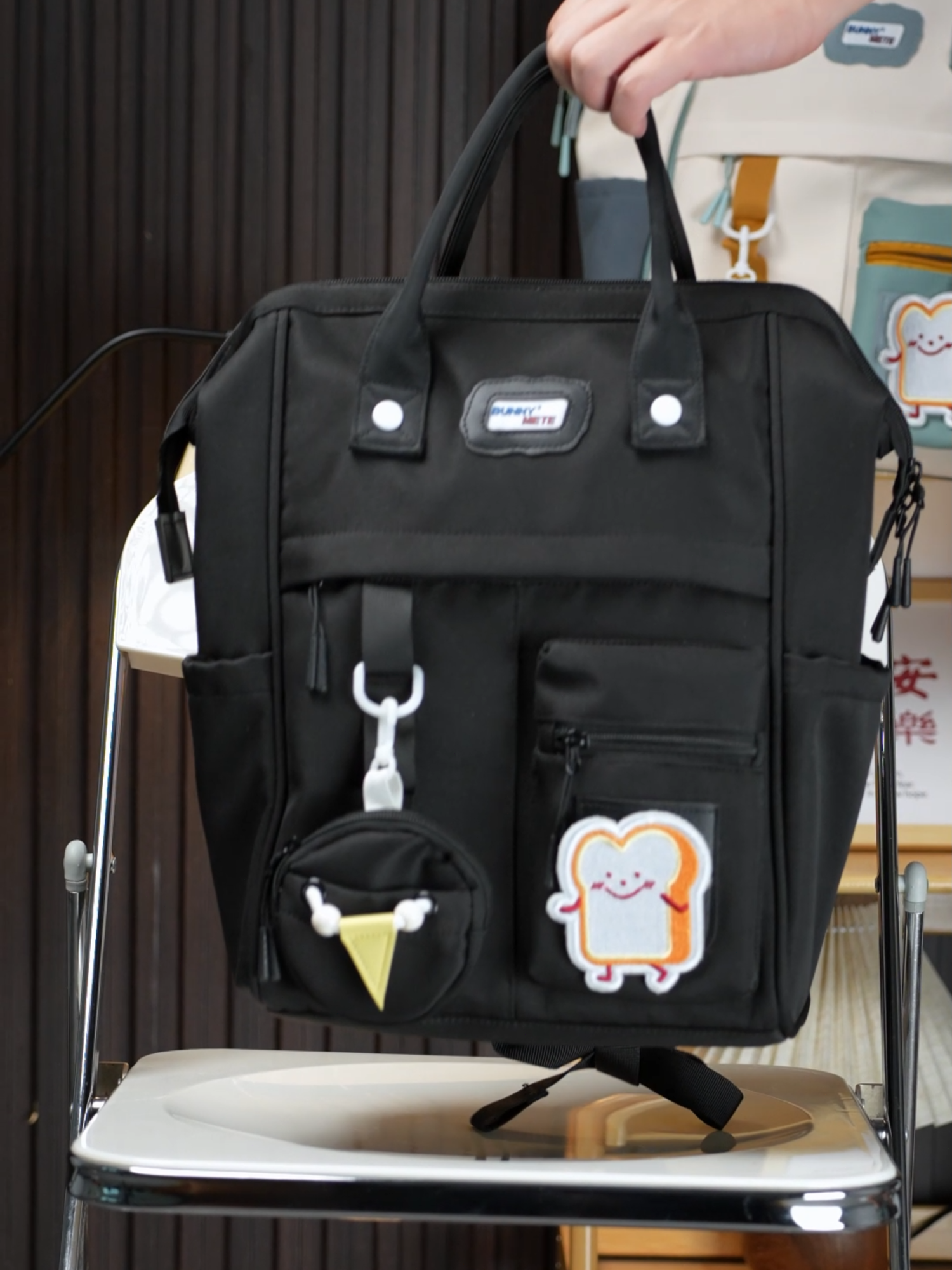 Large capacity, multi partition waterproof student backpack#smoothvelocity #backpack #schoolbag #backpackforschool #bagforwoman #travelbag #bag #graduation #multo #TikTokShopFashion #fyp #TikTokShopTrendingStyles #beach #bags