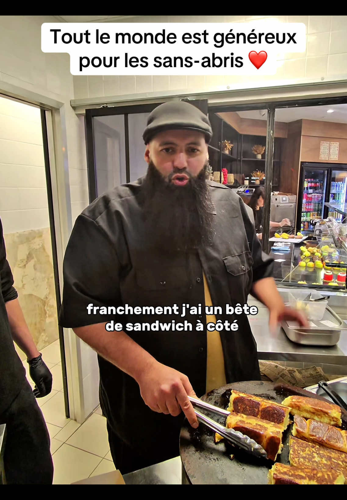 📍Maison Villers, Aulnay-sous-Bois 93 #cameracache #experiencesociale Un grand merci à @CHEF HACÈNE pour les dons 🙏