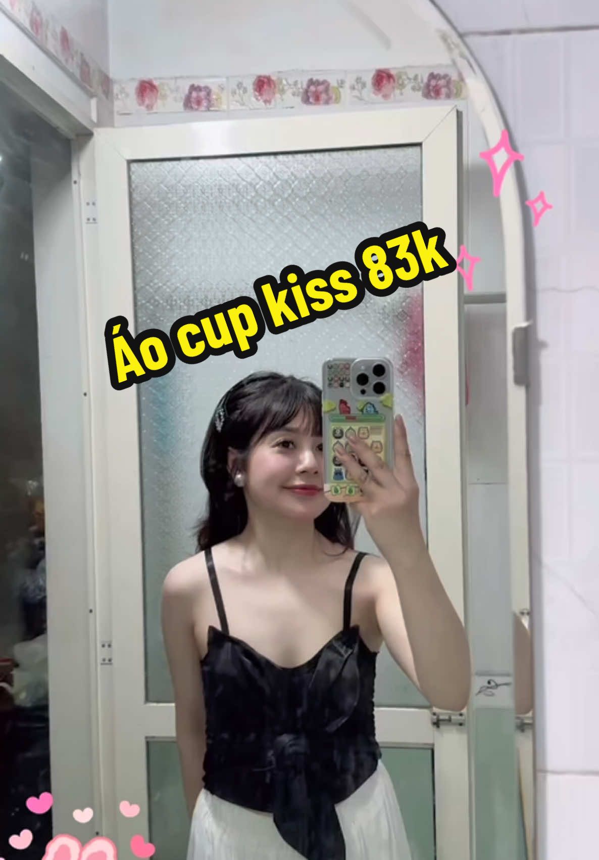 - Cup Kiss siêu xinh – chỉ 83k! Hàng đẹp, giá yêu, chốt lẹ tay kẻo hết nhaa chị em ơi. #cup #cupkiss #hanghottrend #hottrend #xinhxinh #dangyeu #hanghottiktok #deal #dealhot #xinhiu #den 