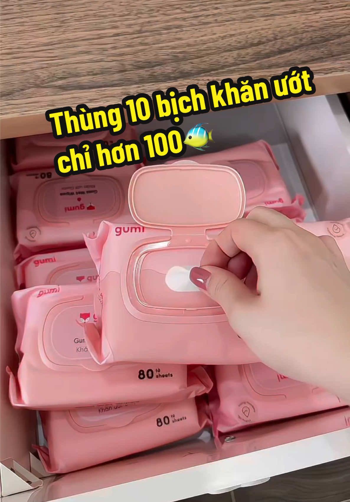 Thùng 10 bịch khăn giấy ướt Gumi chỉ hơn 100xu #khangiayuotgumi #khangiayuotkhongmui #khangiayuot #mebimsua #mekemkids 