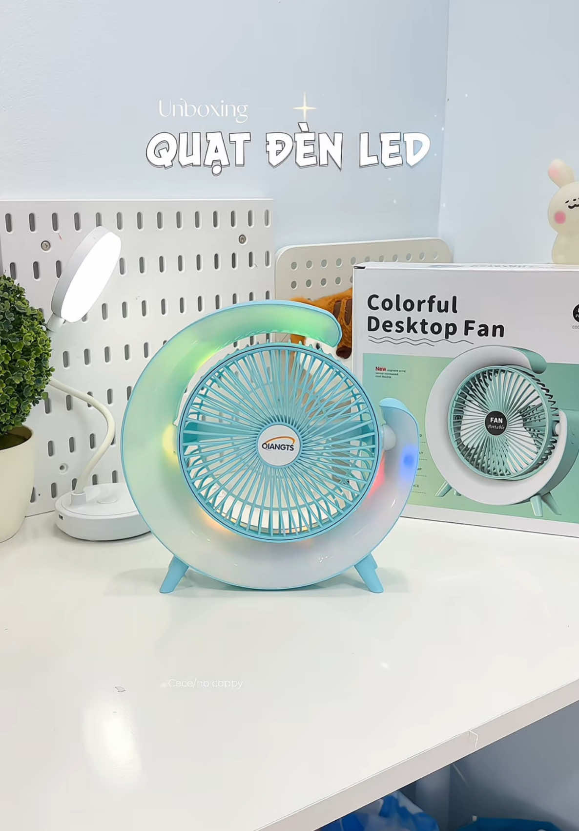 Quạt đèn led 🍏🫑🫑#xuhuongtiktok #xuhuong #riview #unboxingvideo #qiangts #quạt #quạtdenled 