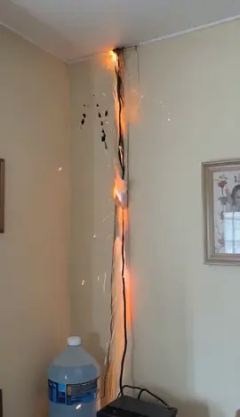 Short circuit  #fireaccident #electricalfire #shortcircuit #firesafety #electricalsafety #homesafety #fireprevention #emergencyresponse #fire #firefighter #fireforce #firefighters #burning #blaze #homefire 
