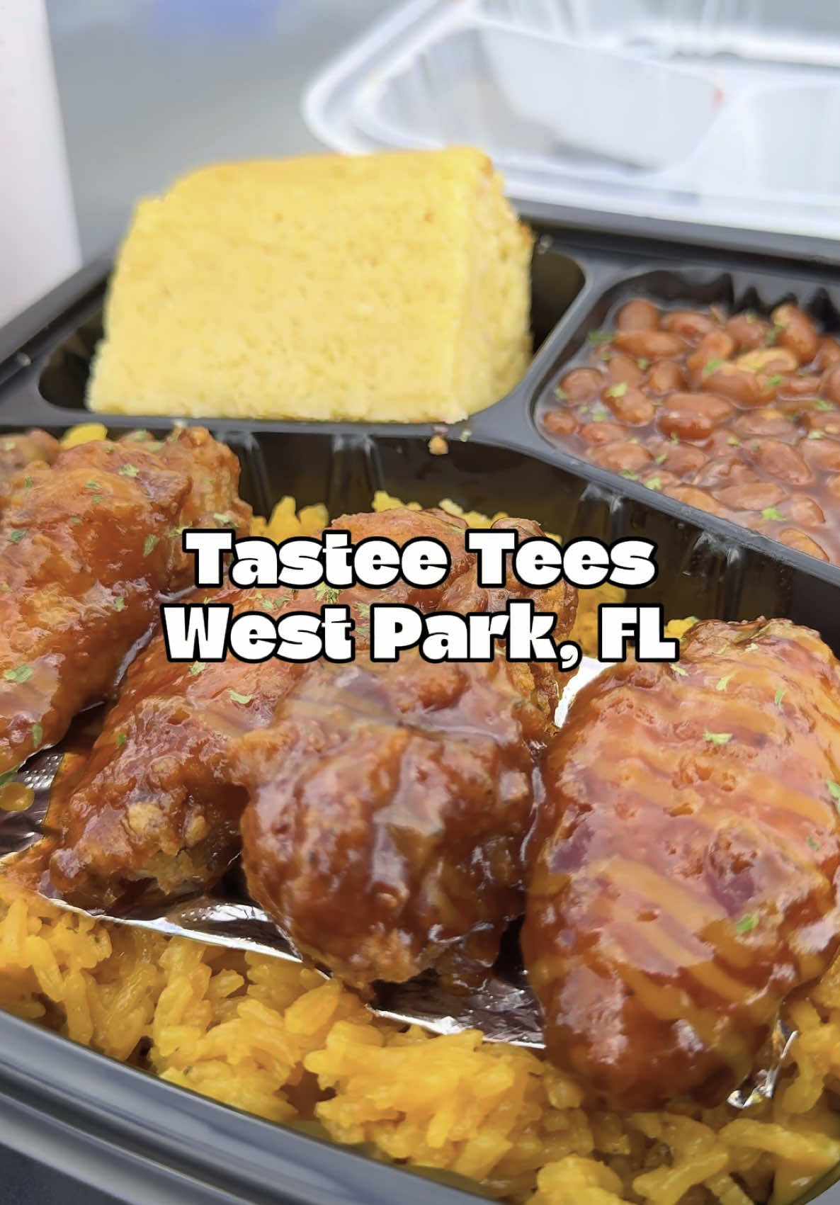 We don't gotta slide to them baby showers no mo @TasteeTees got us she serves delicious, handcrafted dishes every Monday, Wednesday, and Friday. She offer catering for parties, baby showers, and weddings, making every event unforgettable. Also you can enjoy a private 3-course meal at home or your Airbnb, where she cook for you in the comfort of your space ✨🏌🏾‍♂️ What I Ate: Tastee Wings Plate Tastee Shrimp Plate Strawberry Lemonade #taste #babyshowerfood #privatechef #chef #deliciousfood #deliciousbites #yummy #localeats #hiddengems #browardfood #blackownedbusiness #miamifood 