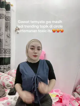 Kalo kalah saing ya gitu 😘 