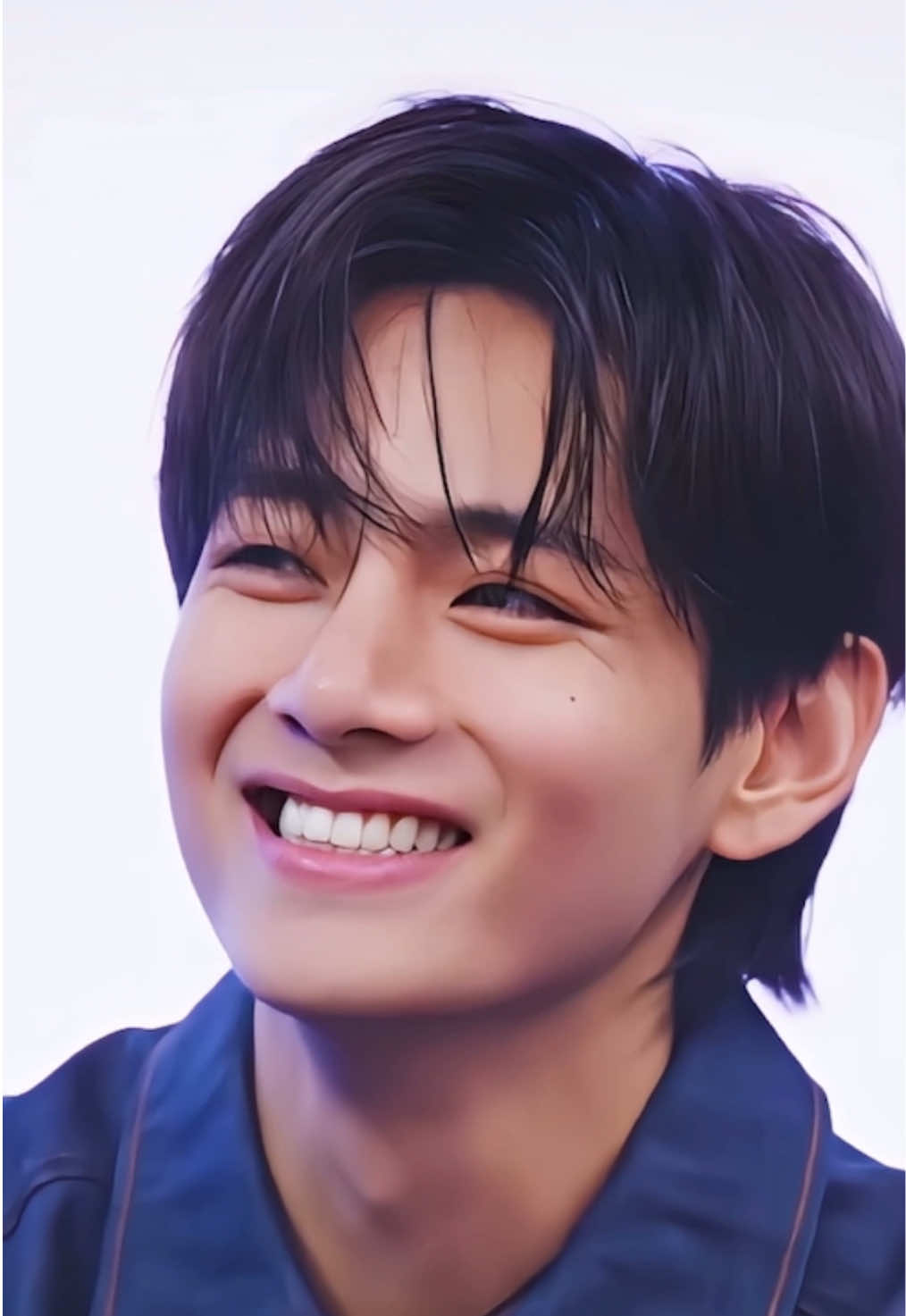 Его улыбка 😍 #taehyung #bts #v #bangtan #viral #kpopfyp #taehyungedit #smile #trending #btsedit #vedit #рекомендации #тэхён #бтс #улыбка #тренд 