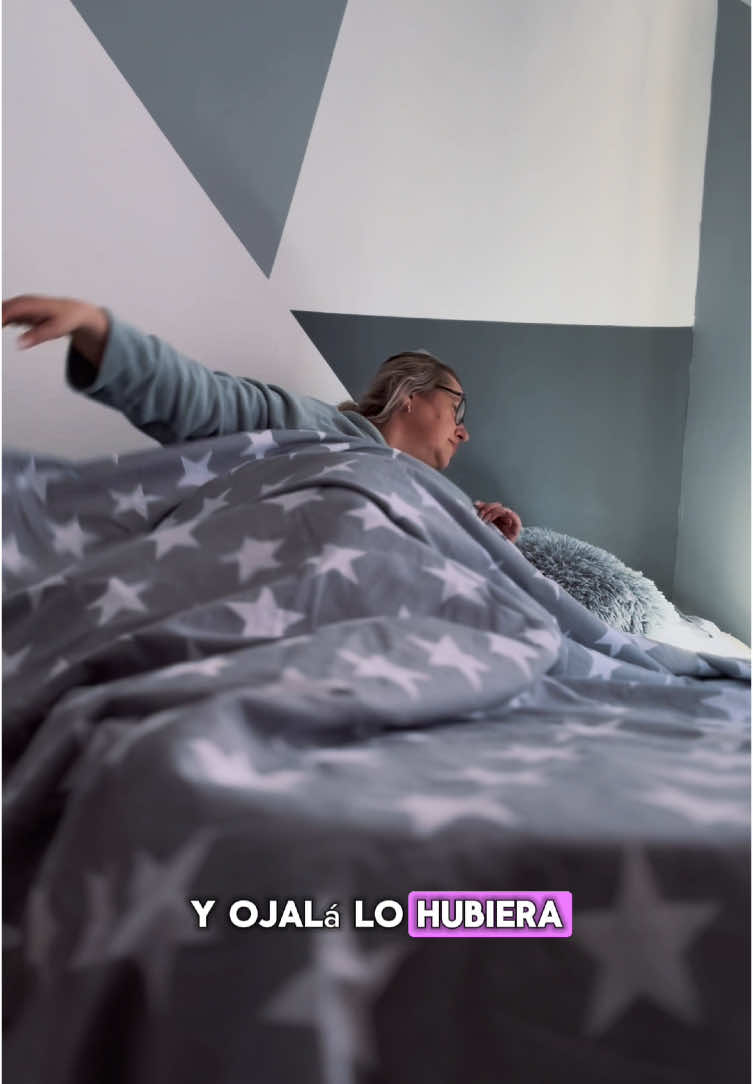 Te cuesta dormir por las noches ? El insomnio es un problema que sufren mas personas de las que te imaginas . 😴 Este es el primer aparato que ayuda a dormirte en minutos !  En nuestro perfil está el link directo para que puedas obtenerlo ! #dormidreams #insomnio #ansiedad #estrés #saludmental 