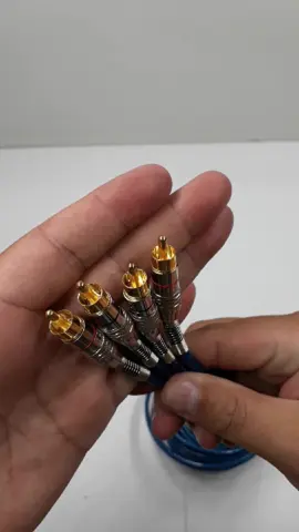 🎧🔊 CABO RCA PROFISSIONAL de 5 METROS com DUPLA BLINDAGEM! 🔥 Se você quer qualidade de som, conexão estável e zero ruído, esse é O CABO que você precisa! Ideal pra ligar som automotivo, home theater, receivers, subwoofers, DVD, mixer, TV, mesa de som, e muito mais! 💥 5 metros de comprimento 💥 Dupla blindagem (evita interferências e ruídos) 💥 Condutor 100% cobre (qualidade e durabilidade) 💥 Revestimento azul 5mm super resistente 💥 Sinal limpo e potente, com zero perda de áudio! 🔧 Instalação fácil e compatibilidade com vários aparelhos! Perfeito pra quem trabalha com som profissional, DJs, técnicos, ou mesmo pra quem ama curtir um som de qualidade em casa ou no carro 🎶 ⚠️ Dica: se você usa cabo RCA comum e o som tá com ruído ou chiado, experimenta esse aqui! O resultado é outro nível 👌 💬 Gostou? Comenta aí qual som você tá montando ou usando esse cabo! ✅ Me segue pra mais dicas de acessórios de áudio, som automotivo e eletrônicos úteis! 🔁 Curte, compartilha e manda pra aquele amigo que AMA um som bem feito! 📱 HASHTAGS OTIMIZADAS / BOMBÁSTICAS: #caborca #rca #rcacable #caboaudio #caboautomotivo #duplablindagem #cobrecabo #somautomotivo #homeaudio #audiophile #somprofissional #setupaudio #audiosemruído #instalaçãosom #homecinema #hometheater #acessoriosaudio #svart #cabosv #setupcompleto #foryou #fyp #tiktokbrasil #dicasuteis #eletronicautil #tendenciastiktok #techbrasil #achadostech #acessoriospc #reviewtech #gadgets #tecnologiabrasil #audioexpert #djlife #audioengineer