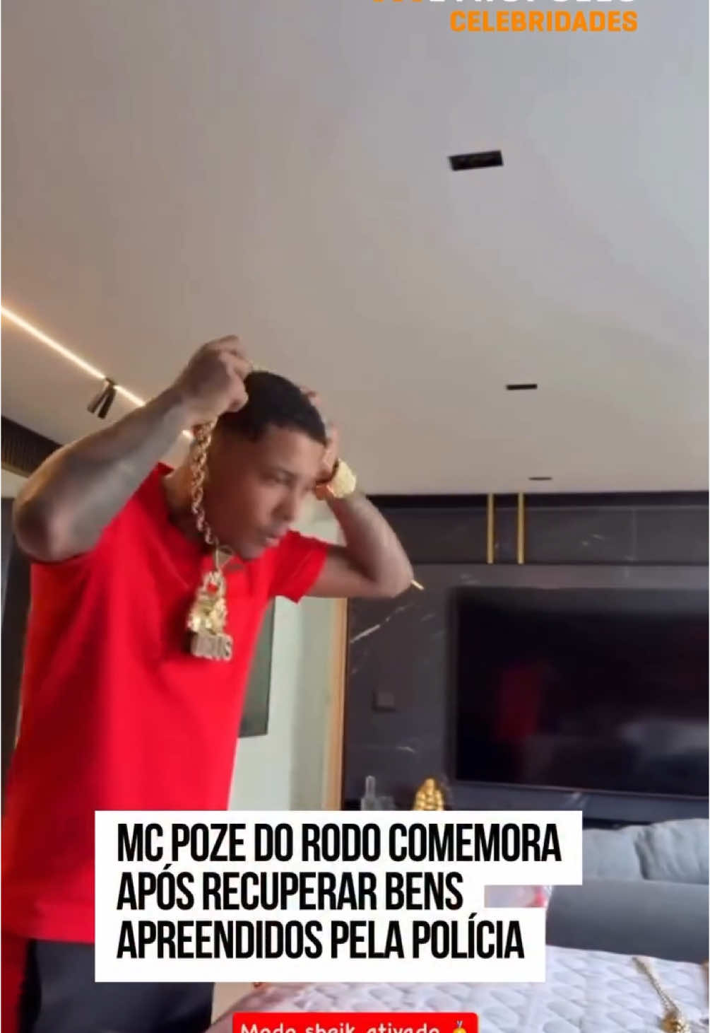 #MCPoze do Rodo recuperou diversas joias apreendidas pela polícias durante a Operação Rifa Limpa. Pelo Instagram, ele se mostrou emocionado e rebateu críticas por utilizar as joias. “Modo sheik ativado”. #entretenews 