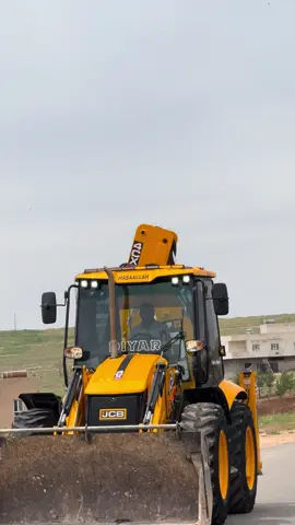#💛 #JCB #2024jcbpro #sarıkepçe #diyarakyıldız #akyıldızhafriyat #işmakinasıoperetörleri #kobelko #kepçe #eksavator #vinç #hidromek #temeltevsiye #öperatör #bekoloder #kepçevideoları #jcb #hmk 