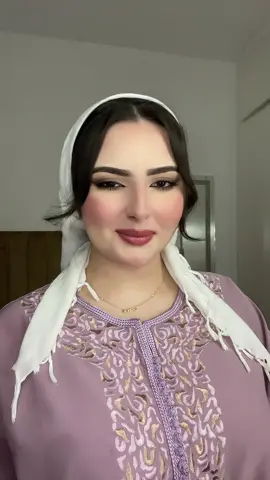 القفطان من عند:@BEYZA SHOP  🫶🏻🌸 #fyp #foryoupage #المغرب🇲🇦تونس🇹🇳الجزائر🇩🇿 #maroc #explore #marocaine🇲🇦 #chaabimaroc #daoudi #daoudi🎻🇲🇦 #حبك_نتي_جابني_بالليل #الشعبي_المغربي😂😂🇲🇦🇲🇦 #الشعبي 