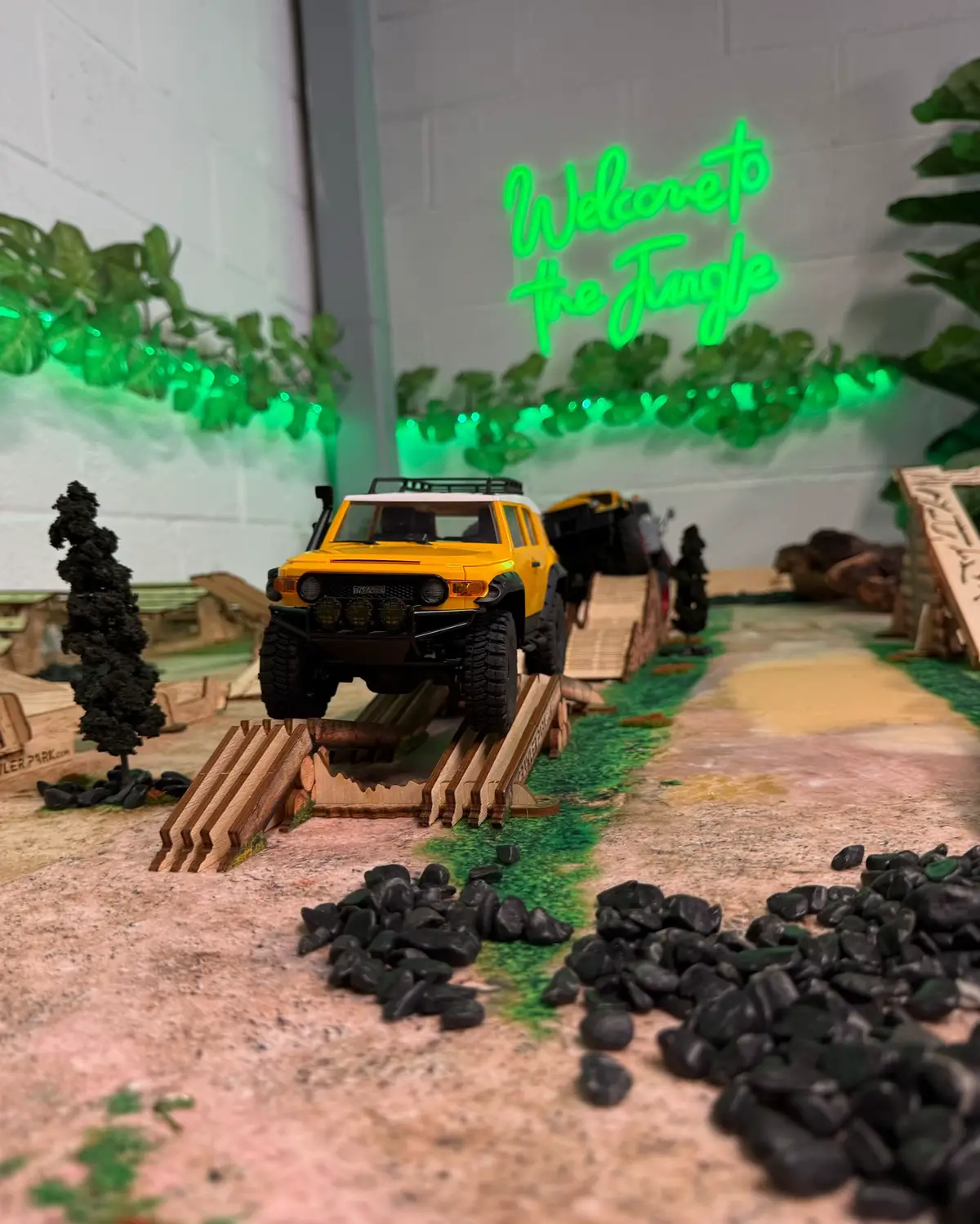Watch the video here  @RCDriftTok  #rccars #rccrawler #offroad 