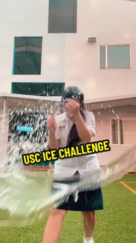 “Speak your mind- change the life”#uscicebucketchallenge #SpeakYourMIND Challenge là một chiến dịch cộng đồng được các sinh viên University of South Carolina - USC khởi xướng. Lấy cảm hứng từ #icebucketchallenge - năm 2014, được tổ chức để nâng cao nhận thức về b.ệnh ALS. Bây giờ, USC đã đưa challenge trở lại với mục tích hỗ trợ sức khỏe tâ.m t.hần và phòng ngừa 44, đặt biệt là tuổi teen.  #tiktokgiaitri #xh #fyp #tiktoksoiphim #mentalhealthmatters  #MentalHealth #MentalHealthAwareness  Invite: @pphuctoai @_kikiz_ @Mộc Anh Malena  Special thanks: @miếng độn đế giày 10 phân👺⚡️ 