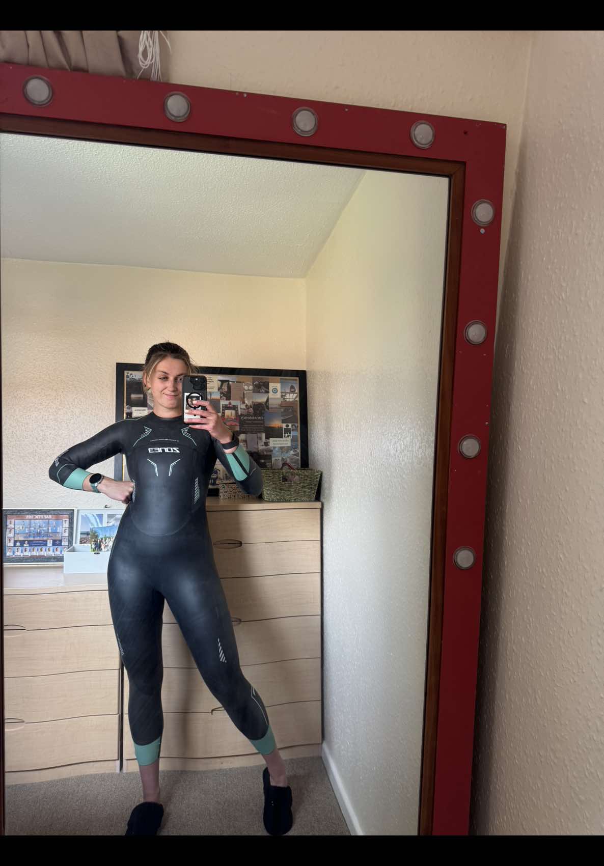 Day 7 post concussion. And I’m feeling it 😂😂 @ZONE3Official  #Fitness #triathlon #ironman703 #training #zone3 #wetsuit 
