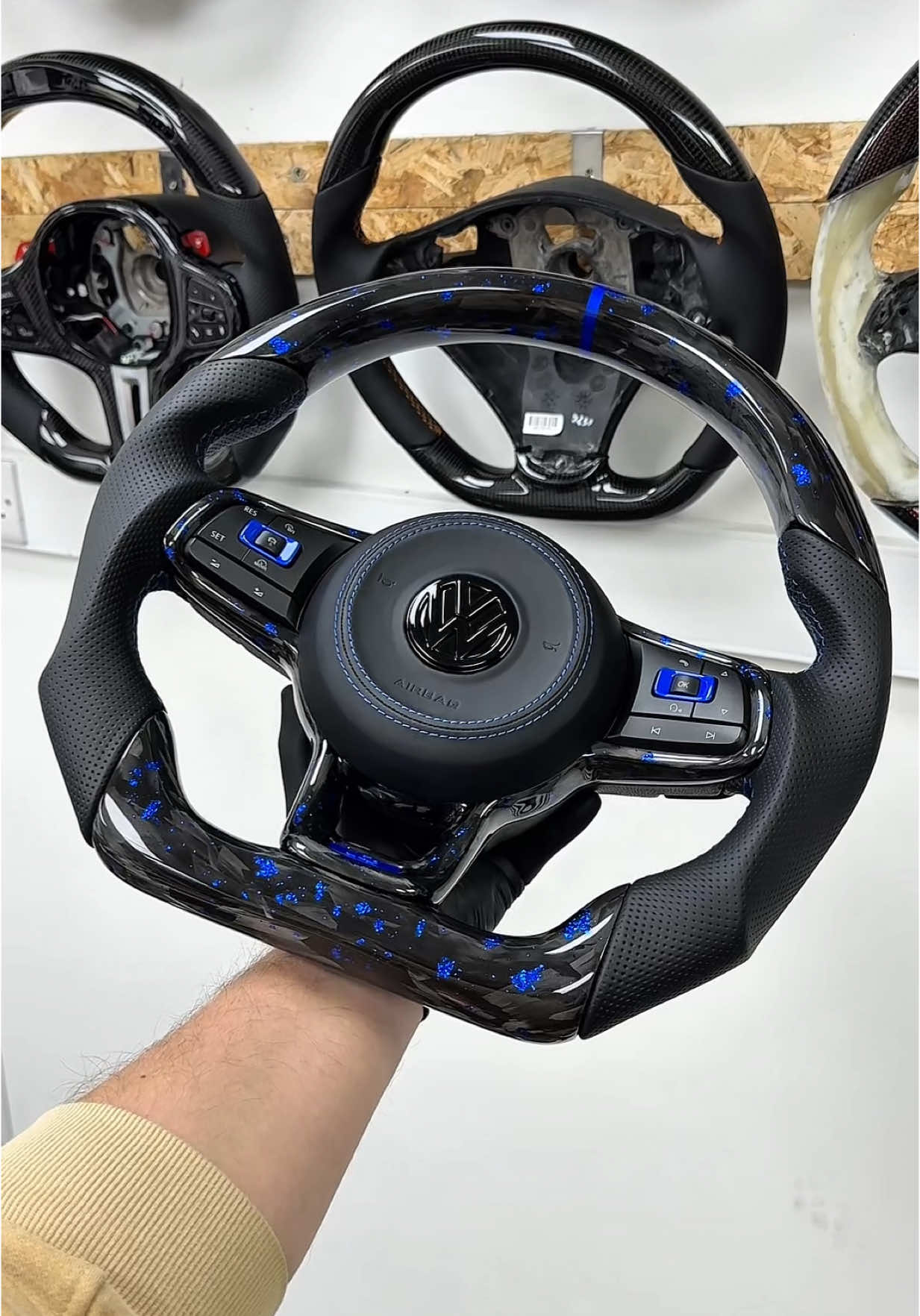 Blue flakes 💯🤯 VW Golf R will be equipped with one of our forged creations 😎 #controlcustomsuk #forgedcarbon #vwgolf #vwgolfr #interior #cars #golf #carsphotography #steeringwheel #customsteeringwheel #carbon #carbonfibersteeringwheel #gti #passat #pologti #r #leather #composite #resinwork 