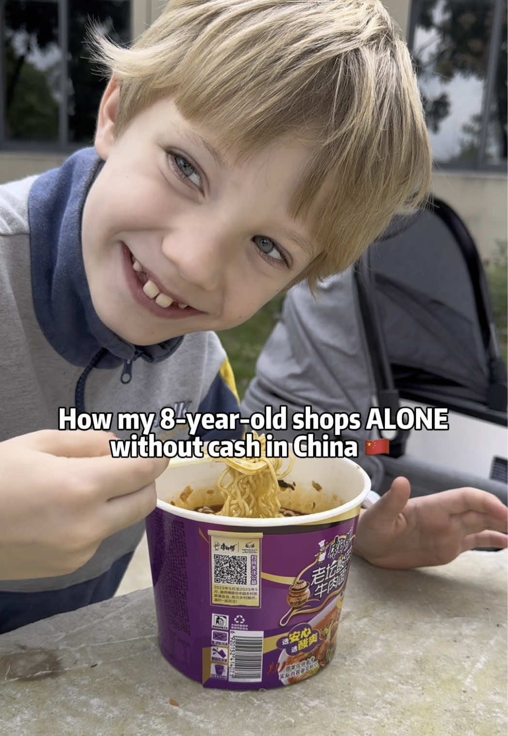 My 8 years-old shops alone like a PRO 😎 Do you let kids go shopping alone? 🛒 