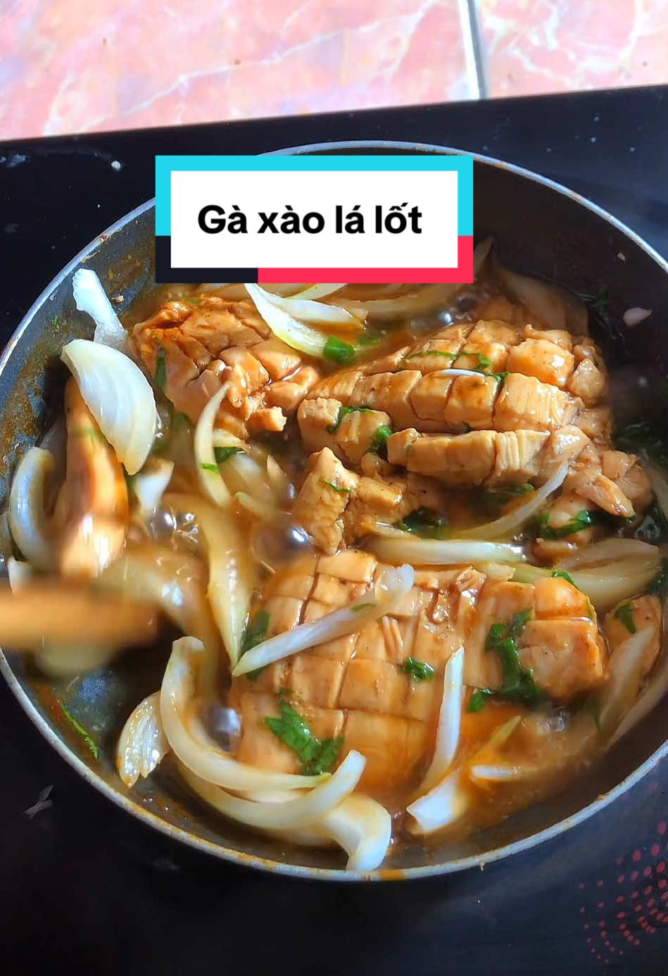 Bữa cơm sinh viên 13k , gà xào lá lốt 😅#huyensinhvien #comnha #xuhuongtiktok  