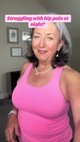 If your hips are keeping you awake, you’re not alone. Pain or stiffness around the hip can worsen when you lie down, especially if muscles are tight or joints are under stress. Poor sleep affects mood, energy, and recovery, so it’s important to take steps to manage it. Gentle movement can help. Certain stretches and positions may ease discomfort, improve circulation, and reduce inflammation. These don’t need to be intense – just targeted and consistent. In our next session, I’ll guide you through a short sequence designed to release the hips and calm the nervous system. You can do these in bed or before sleep. Let’s focus on easing pain, improving sleep, and helping your body recover. #HipPainRelief #MenopauseMovement #SleepBetter #ReclaimYourBody #NightPainSupport #GentleStretches #MidlifeMobility #BackCarePilates #JointCare #SleepAndRecovery