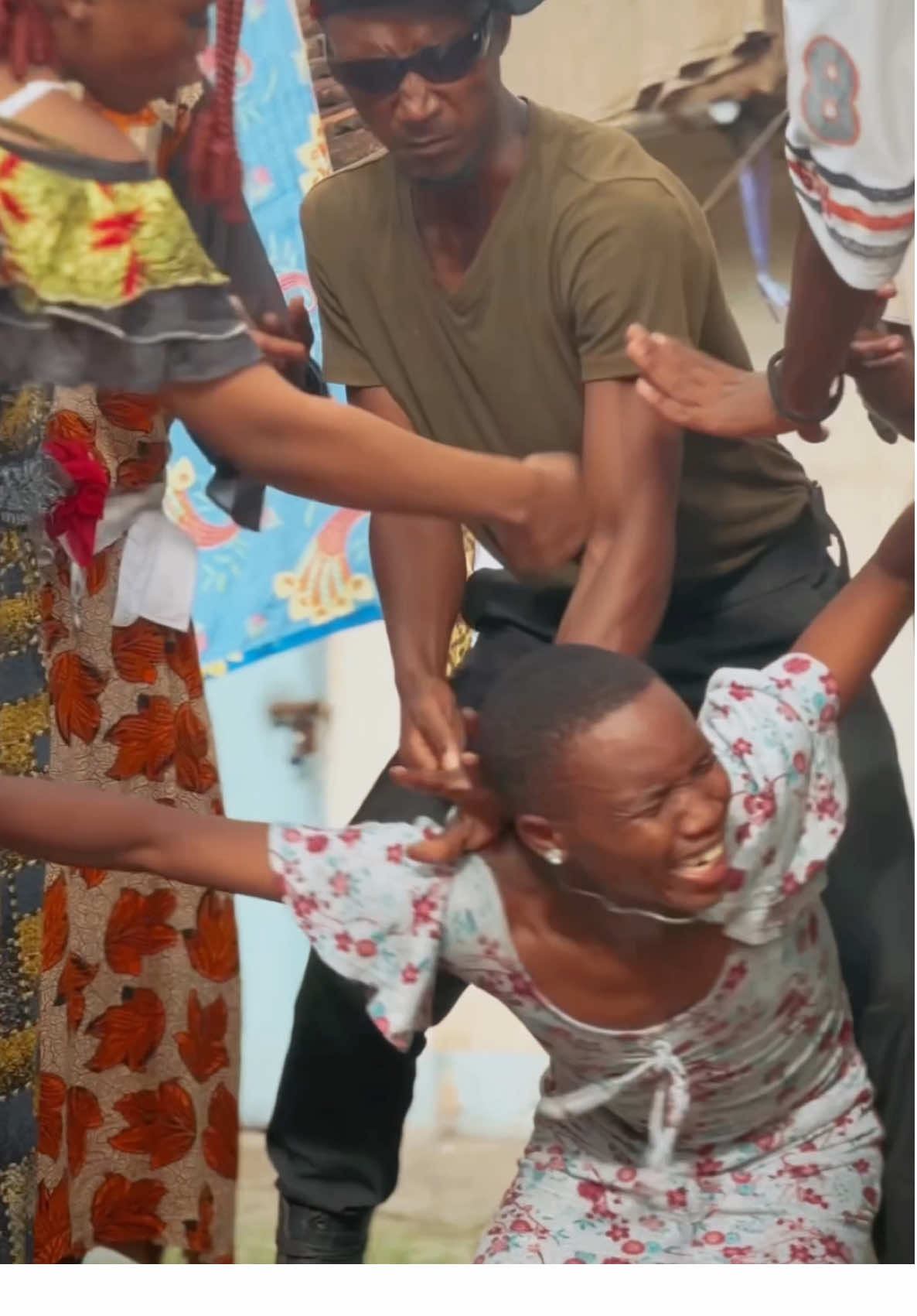 AFANDE NINI !!! 😂👸🏿🎤✨❤️‍🔥🇹🇿 Zuchu Afande Remix 🔥🔥🔥 #Zuchu #afandechallenge #vibes #goviral #tiktokviral #trending #best #music #natozzigah #natolyrics @officialzuchu 👸🏿📌