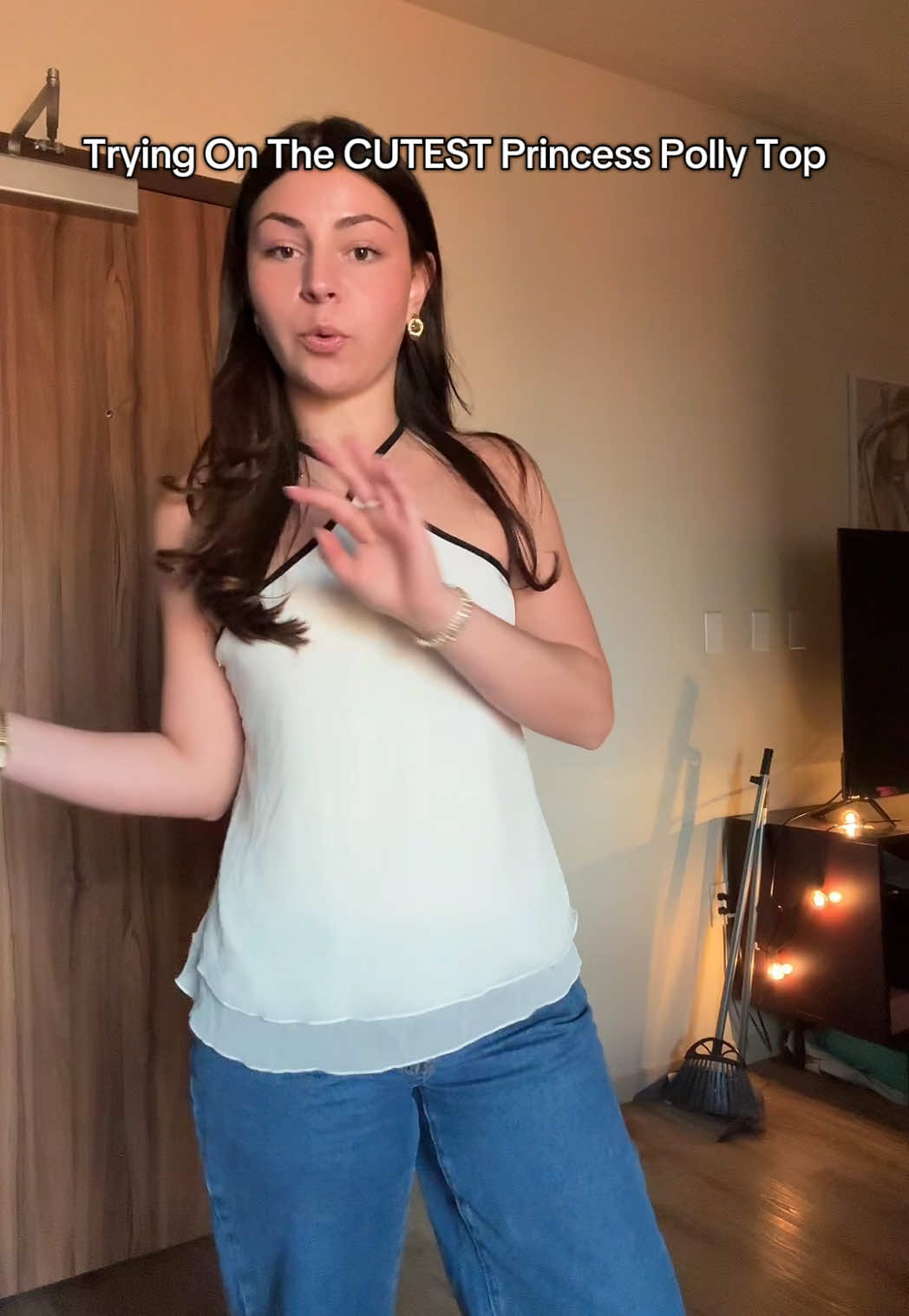 absolutely love this top (Rafaella Halter Top) DC: ALYSSASTYLE20 @Princess Polly #pollyoncampus #pppartner #springoutfits #springfashion #tryon #dinneroutfit #outfitinspo #styleinspo 