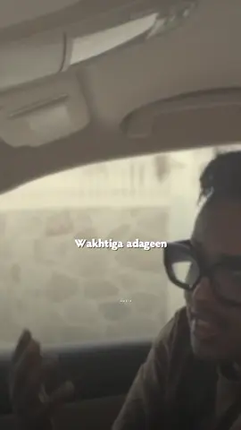 Maxamed Maame–Hees (Walalnimo) #somalilyrics #heescusub #maxamedmaame #Ameinlyrics 