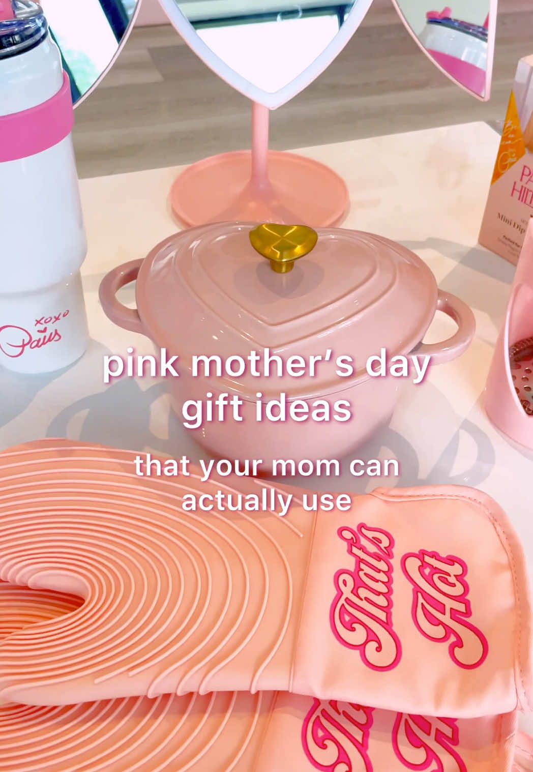 The perfect gifts for your sliving mom 💕✨ #mothersdaygift #mothersday #parishilton #pinkkitchen 