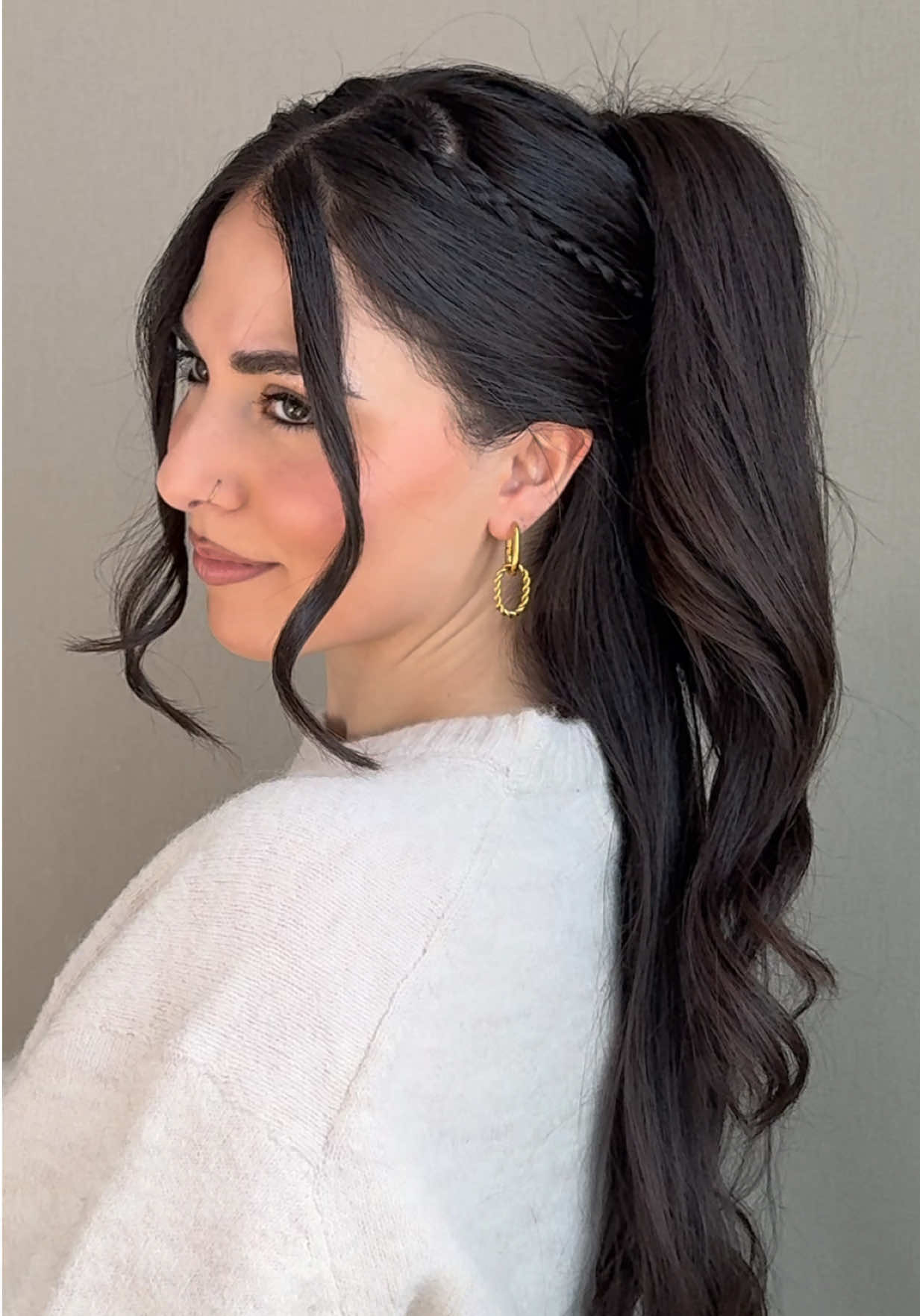 Easy Half Up Hairstyle 🤍✨ #hairstyletutorial #easyhairstyles #hairinspo #halfuphalfdown #braidedhair #longhairstyles #hairideas #hairtok #hairinfluencer #pinterestgirl #hairtutorial 