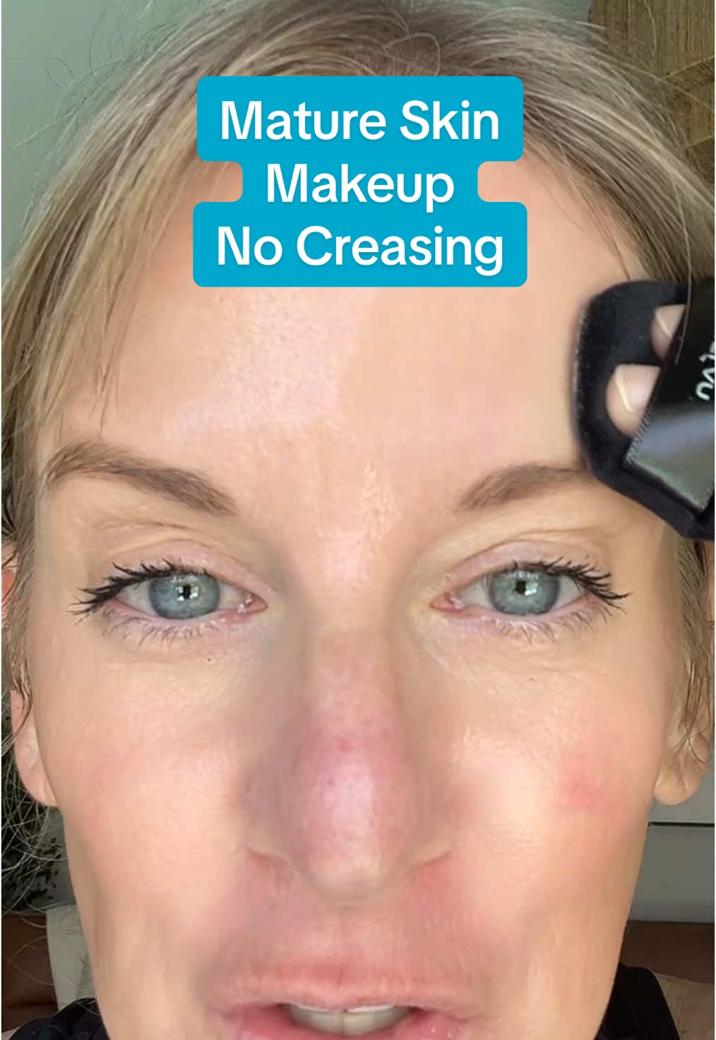 Mature skin women watch this! #matureskin #settingpowder #makeuphack 