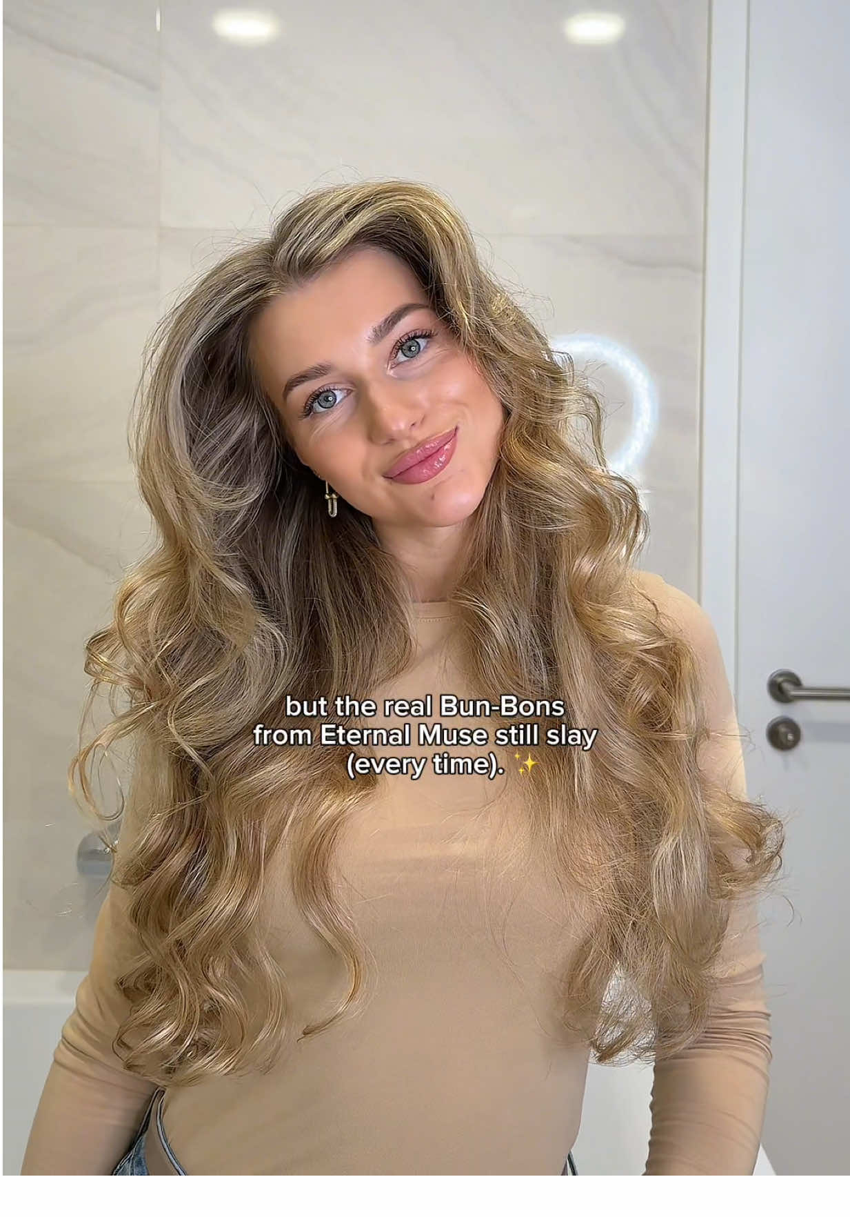 The perfect overnight blow out is easier with the right tools (the original Bun-Bons) and even when it’s not 100% perfect you still SLAY. #creatorsearchinsights 