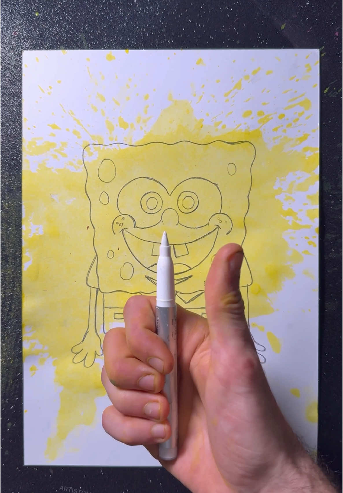 Drawing Sponge Bob with Realism! ✍️✨🧽 Stained Art with Yellow! 💛 #artistomg #spongebob #drawing 