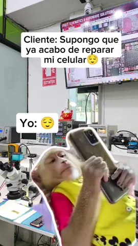 Cuando el chisme está bueno, que se me olvida reparar el iPhone 16 pro Max 😅#rells #fyp #cortos  #servicioTecnico #Gsmservicell #memes #rellsviral #videoviralシ #comedia #videosdehumor #ClienteFeliz #ReparacionCelulares #CelularesTop  #iphoneRepair #iphone16promax #Felizdelavida 