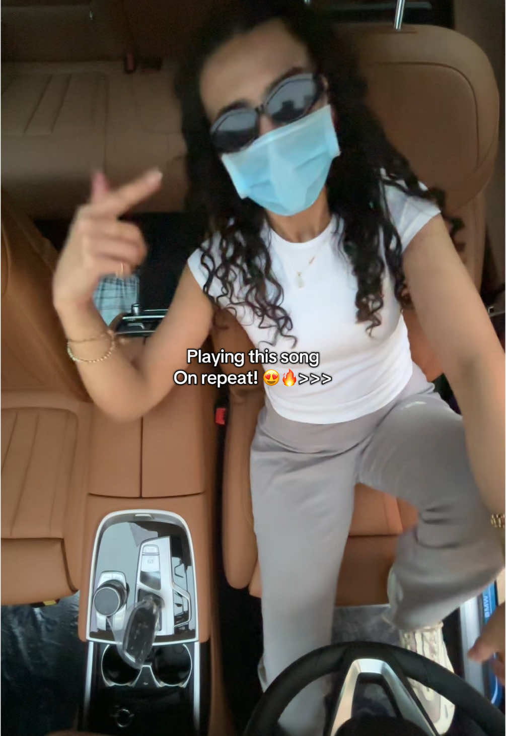 Carpool karaoke 🎤✨ #fyp #اكسبلور #tatemcrae 