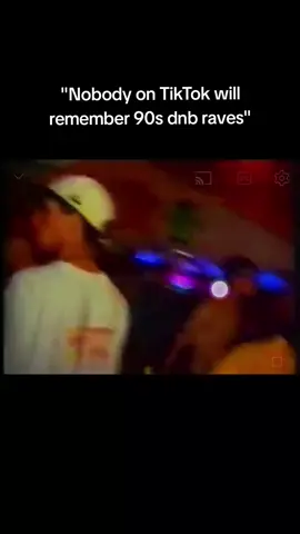 💬 Comment if you remember #dnb #drumnbass #drumandbass #dnbraves #dnbuk #dnbhistory #ravehistory #ravefootage #oldraver #oldravers 